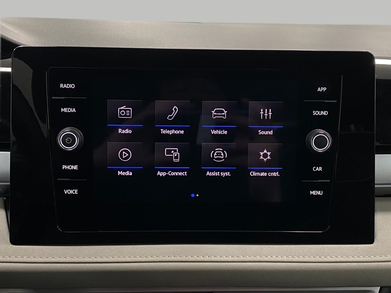 2025 Volkswagen Taos SE 4MOTION