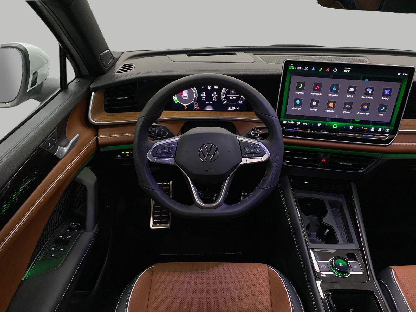 2026 Volkswagen Tiguan SEL R-Line Turbo 4MOTION
