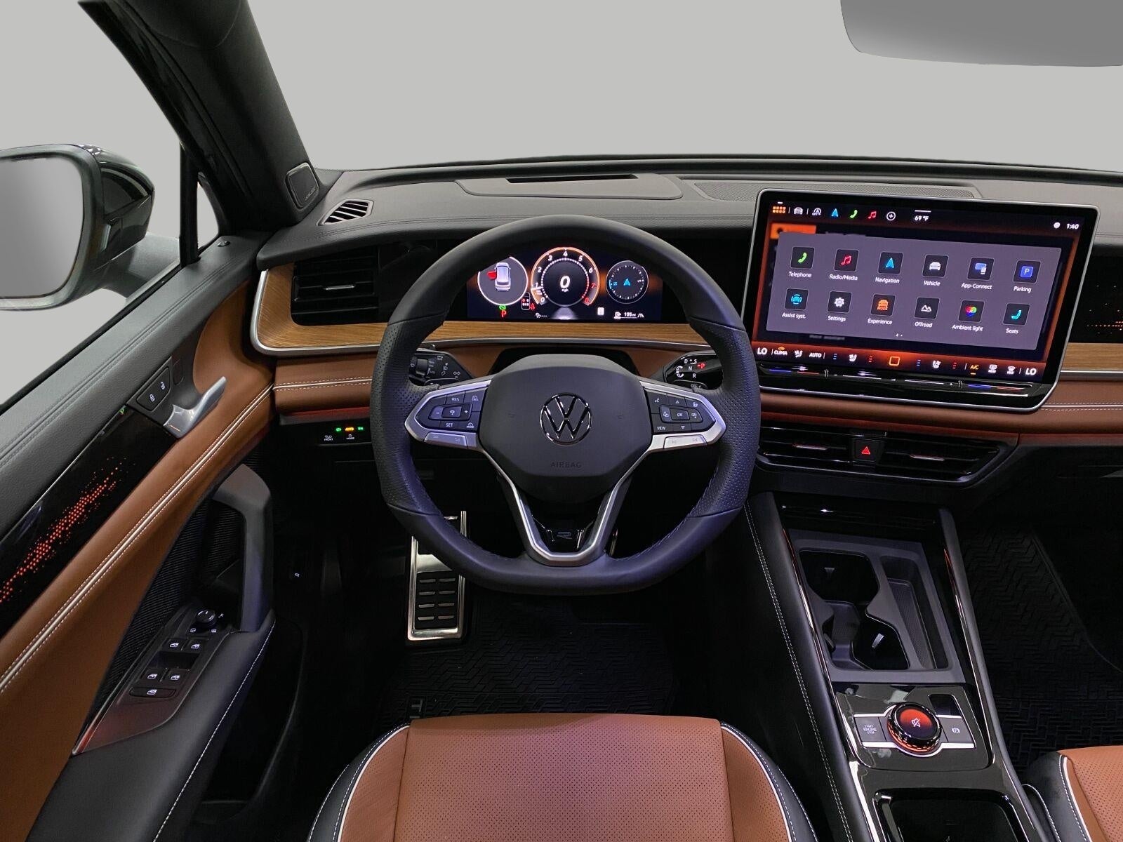 2026 Volkswagen Tiguan SEL R-Line Turbo 4MOTION