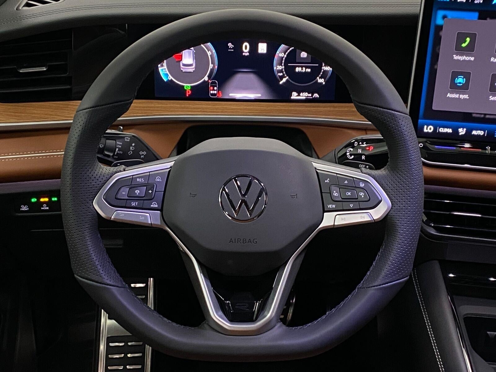 2026 Volkswagen Tiguan SEL R-Line Turbo 4MOTION