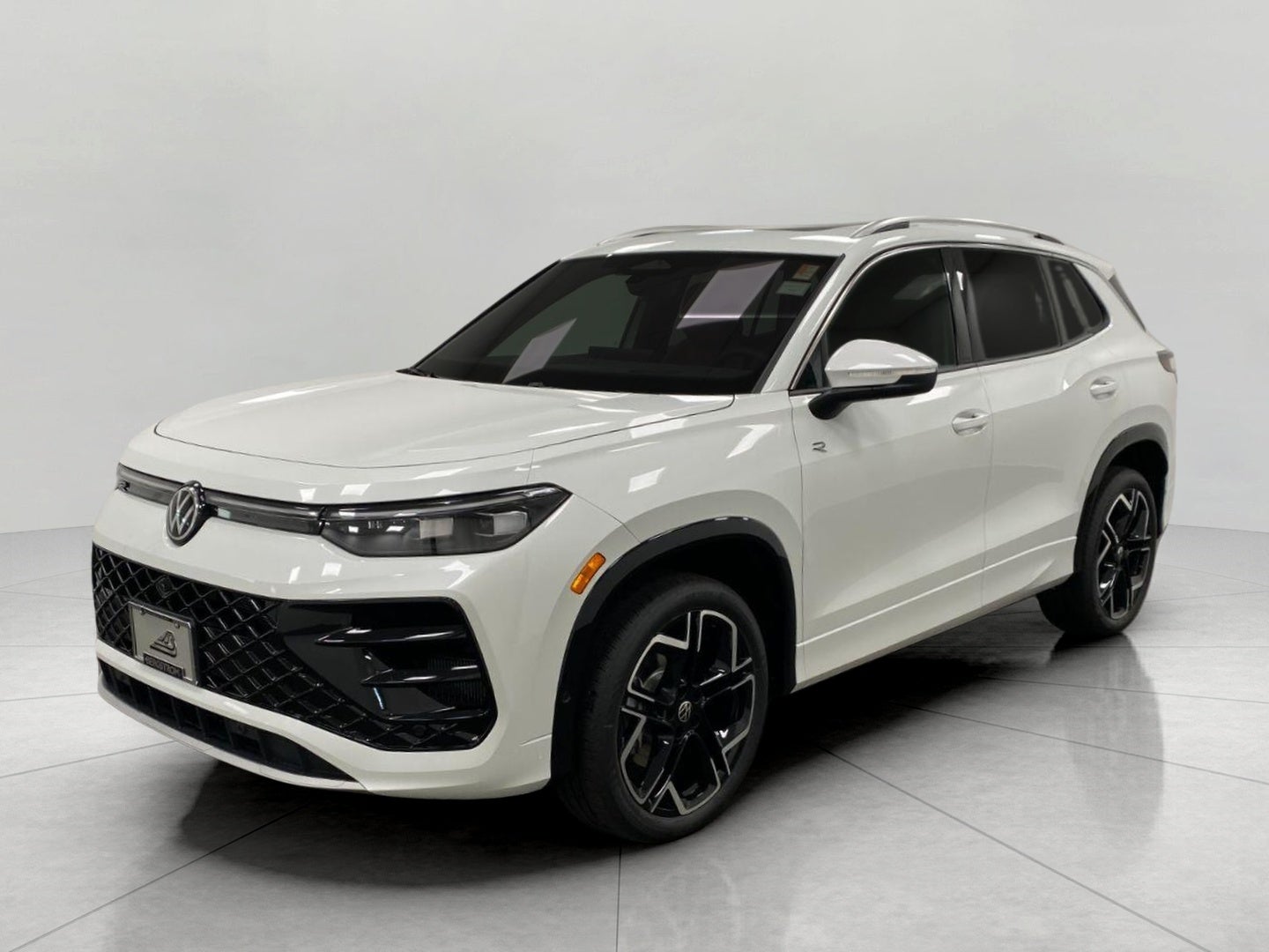 2026 Volkswagen Tiguan SEL R-Line Turbo 4MOTION