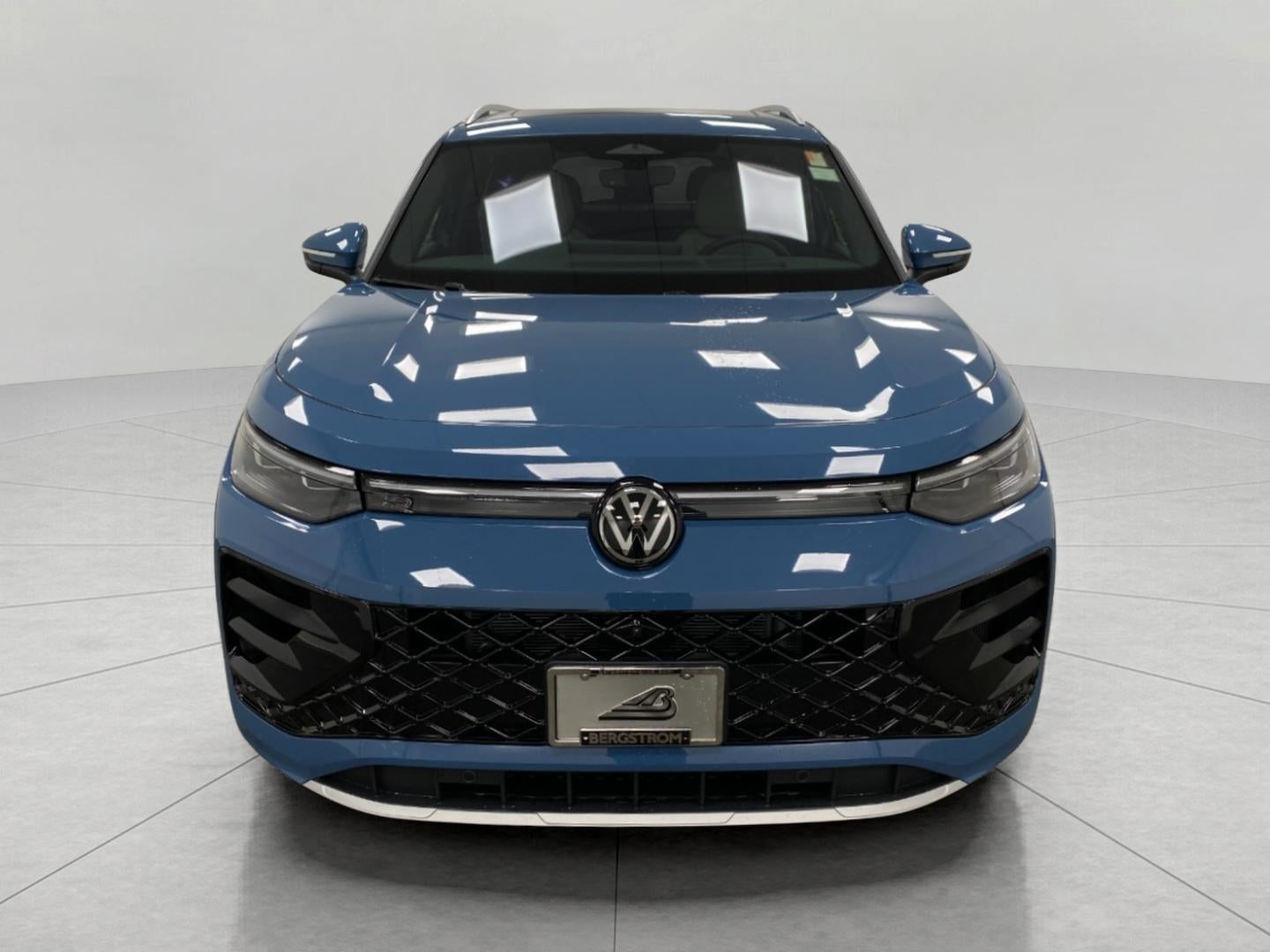 2026 Volkswagen Tiguan 2.0T SEL R-Line Turbo 4MOTION