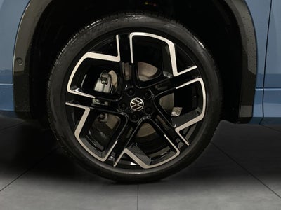 2026 Volkswagen Tiguan 2.0T SEL R-Line Turbo 4MOTION