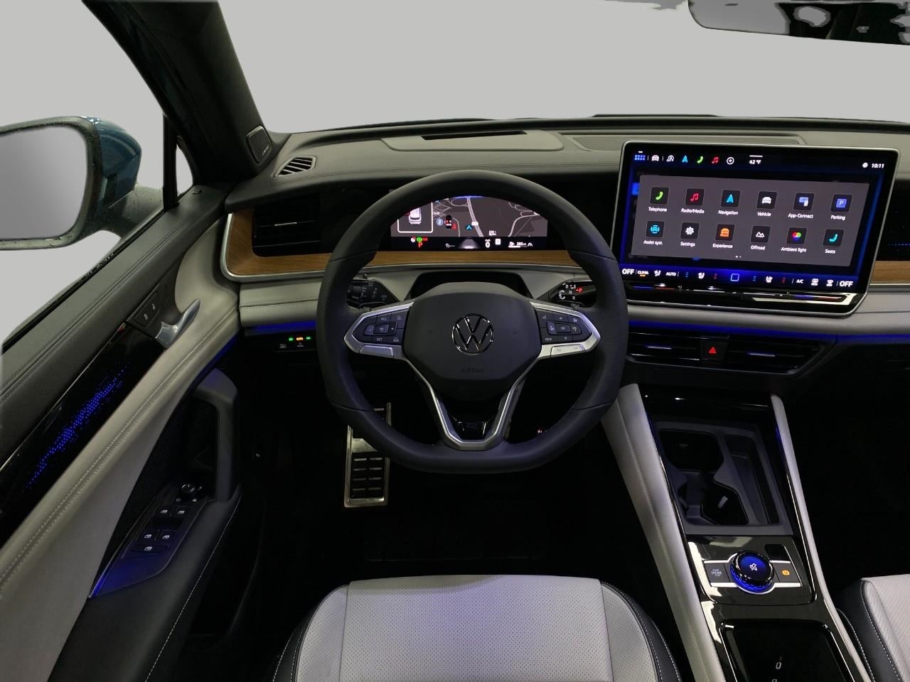 2026 Volkswagen Tiguan 2.0T SEL R-Line Turbo 4MOTION