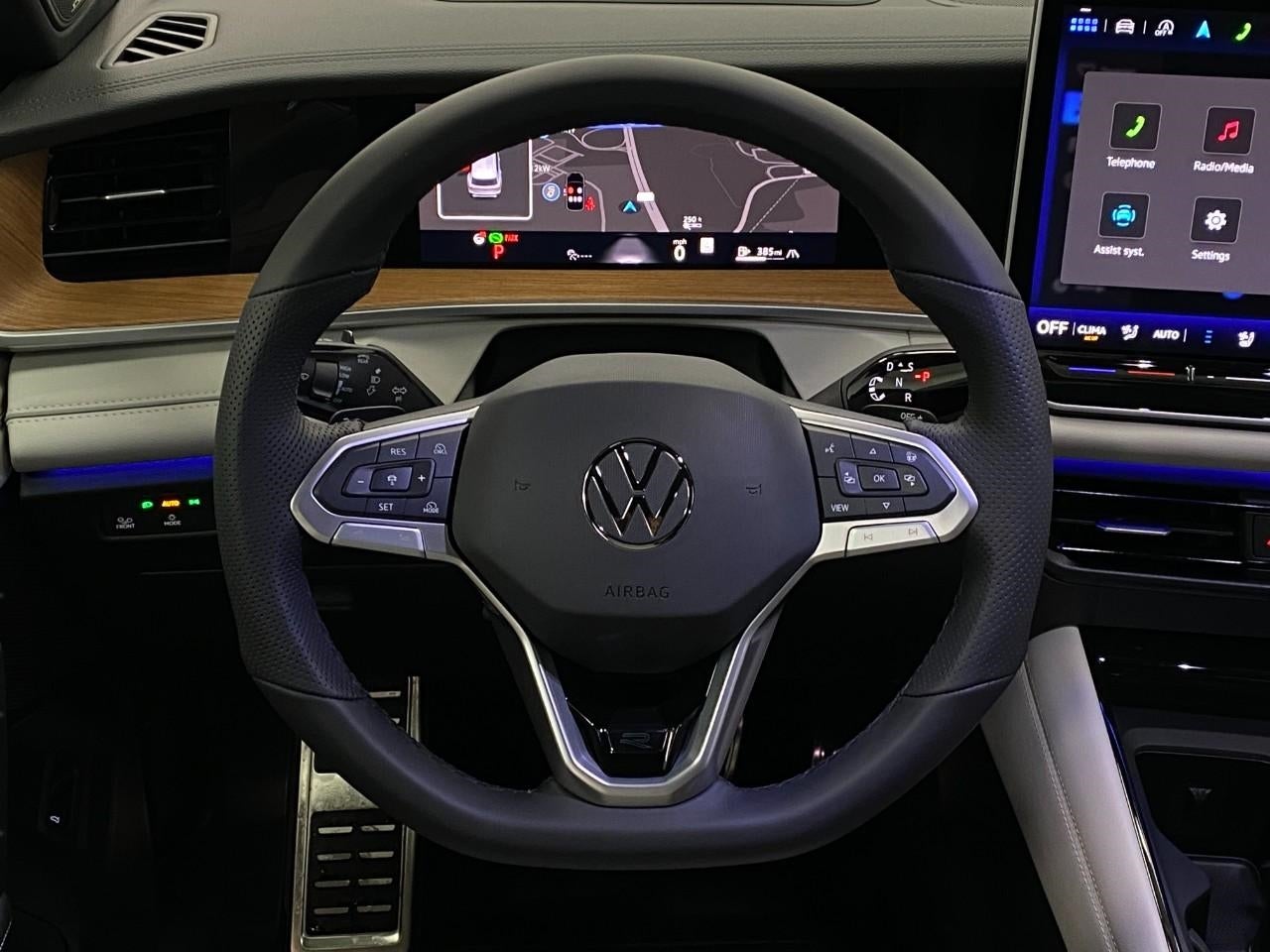 2026 Volkswagen Tiguan 2.0T SEL R-Line Turbo 4MOTION