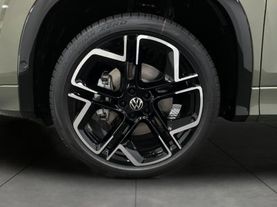 2026 Volkswagen Tiguan SEL R-Line Turbo 4MOTION
