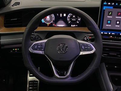 2026 Volkswagen Tiguan 2.0T SEL R-Line Turbo 4MOTION