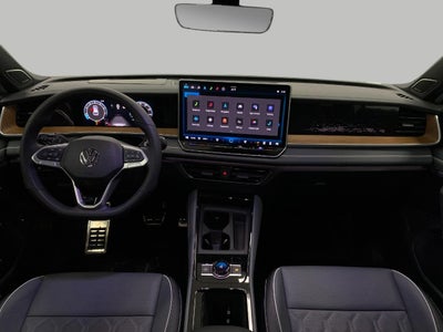 2026 Volkswagen Tiguan 2.0T SEL R-Line Turbo 4MOTION