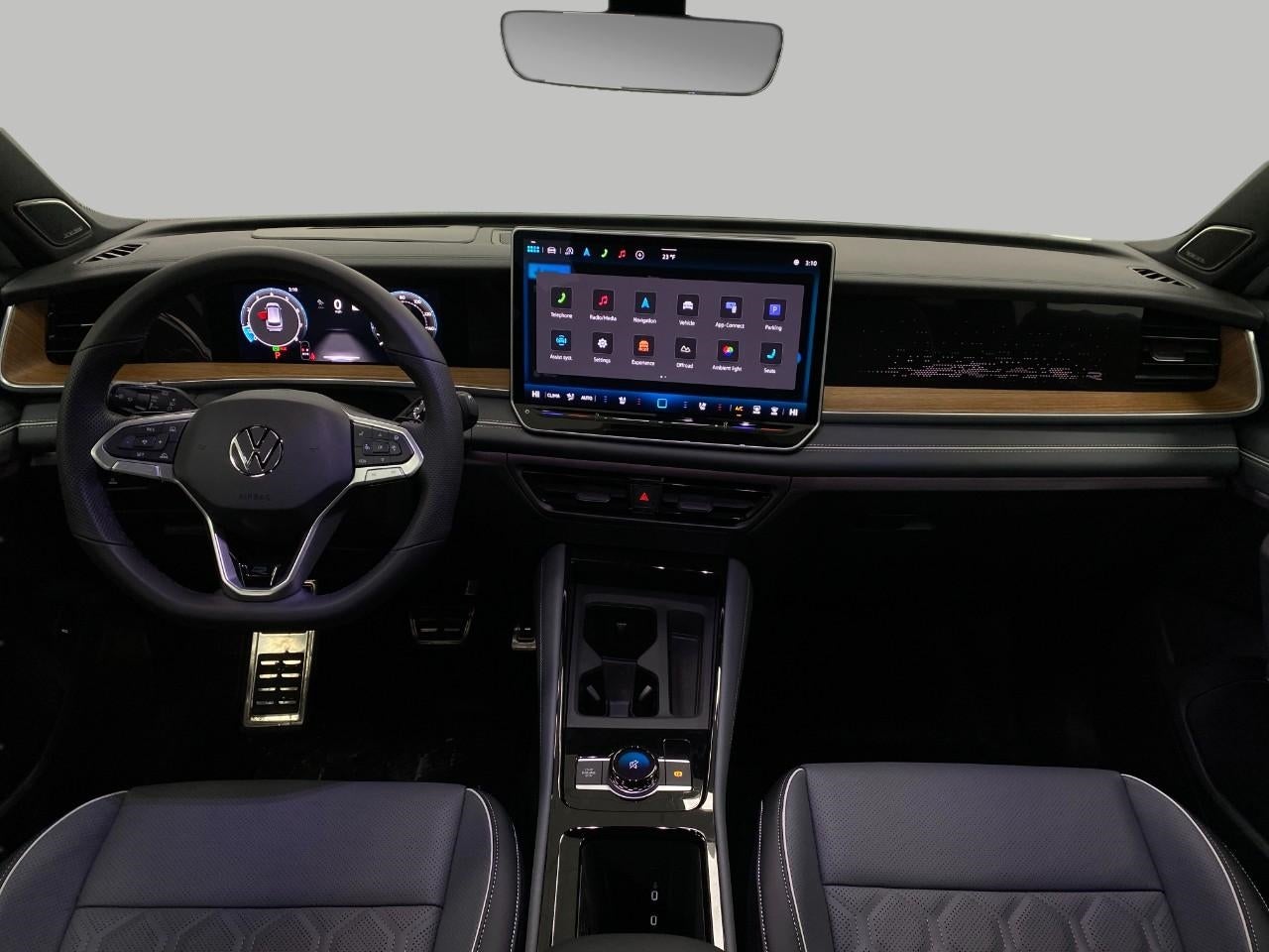 2026 Volkswagen Tiguan 2.0T SEL R-Line Turbo 4MOTION