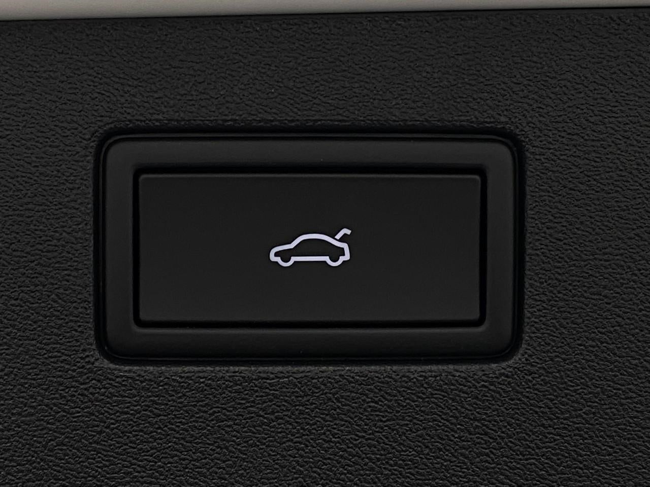 2026 Volkswagen Tiguan 2.0T SEL R-Line Turbo 4MOTION