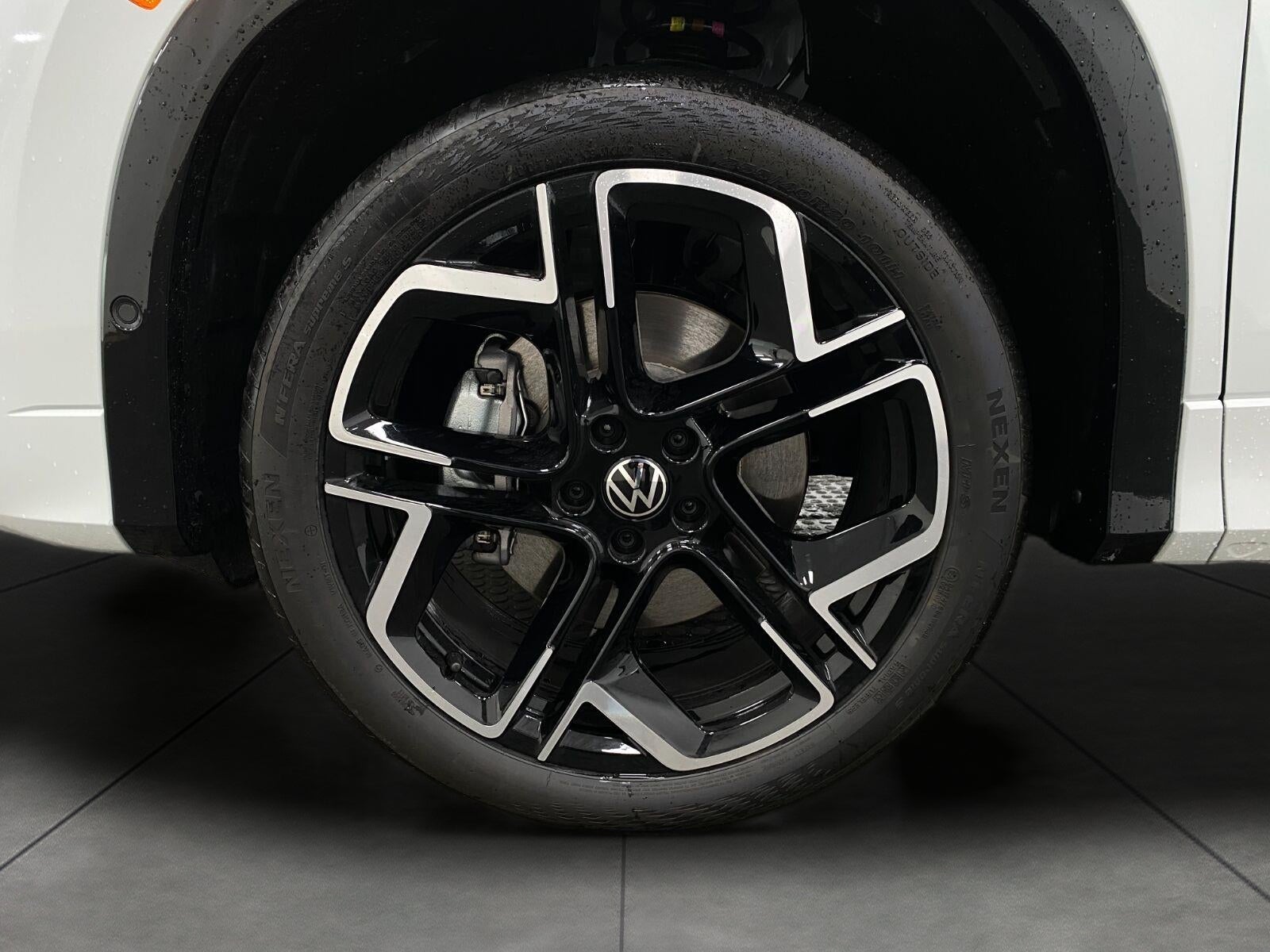 2026 Volkswagen Tiguan SEL R-Line Turbo 4MOTION