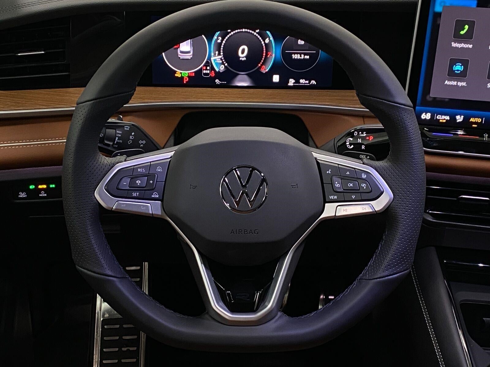 2026 Volkswagen Tiguan SEL R-Line Turbo 4MOTION
