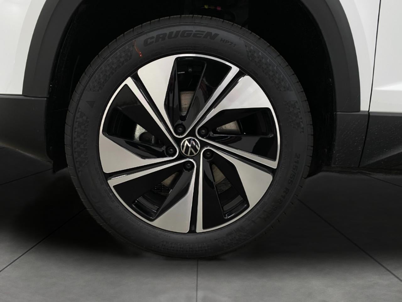 2026 Volkswagen Taos SE 4MOTION