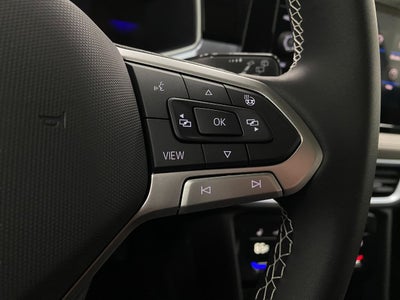 2026 Volkswagen Taos SE 4MOTION