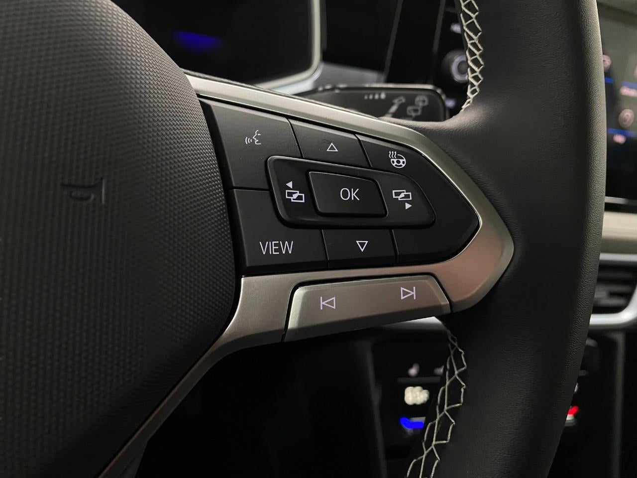 2026 Volkswagen Taos SE 4MOTION