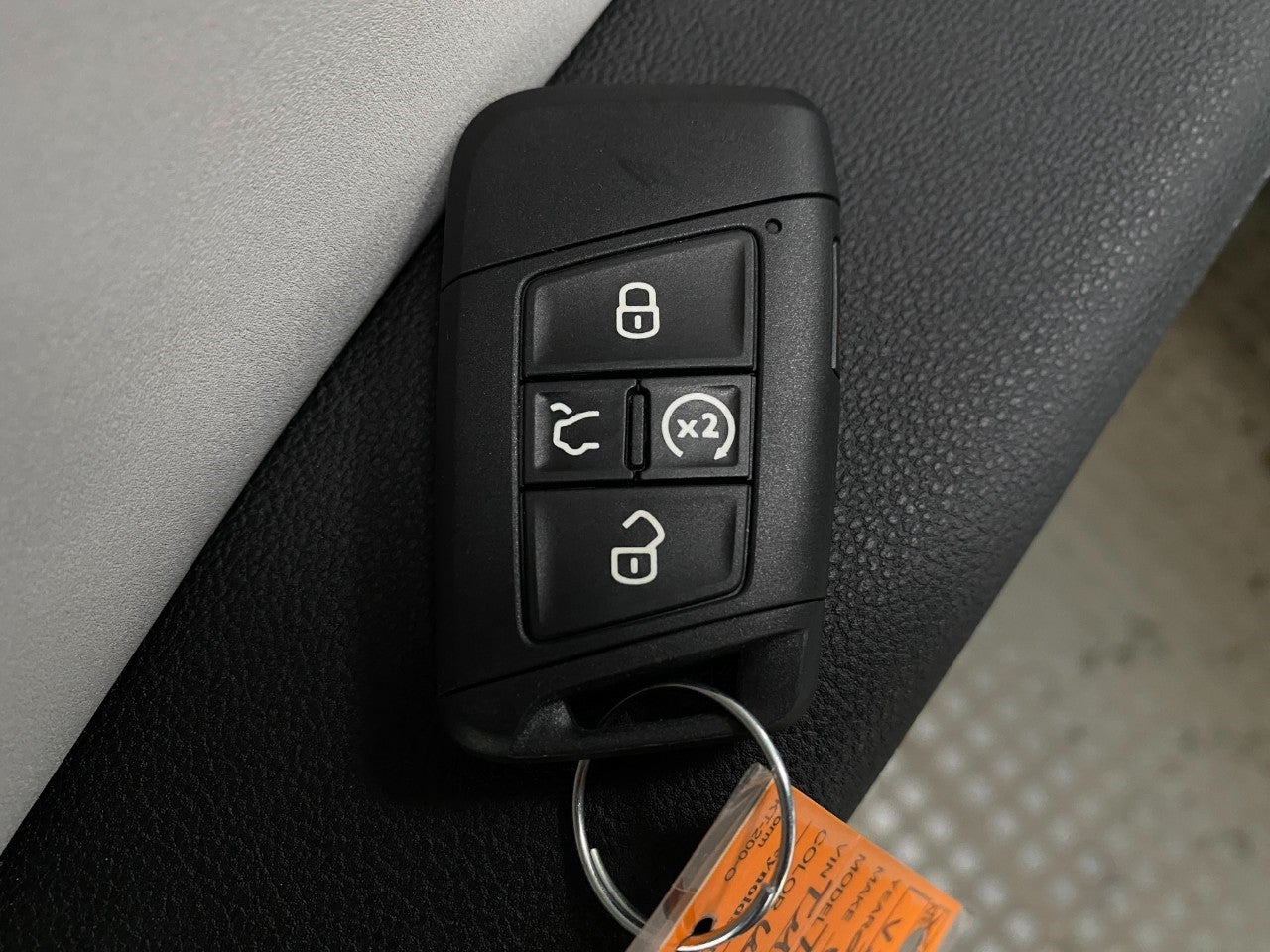 2026 Volkswagen Taos SE 4MOTION