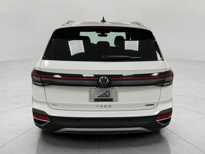 2026 Volkswagen Taos SE 4MOTION