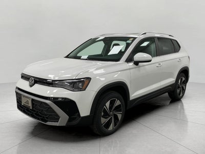 2026 Volkswagen Taos SE 4MOTION