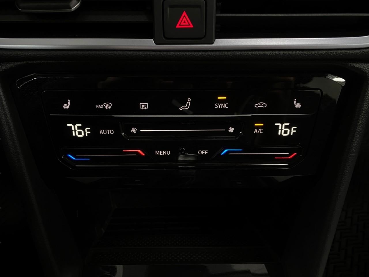 2026 Volkswagen Taos SE 4MOTION