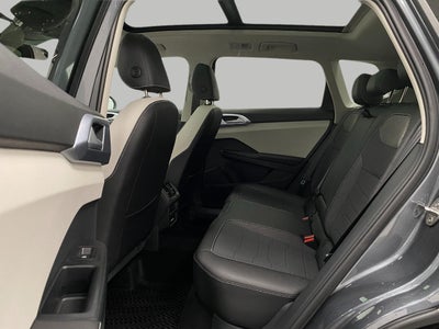 2026 Volkswagen Taos SE 4MOTION