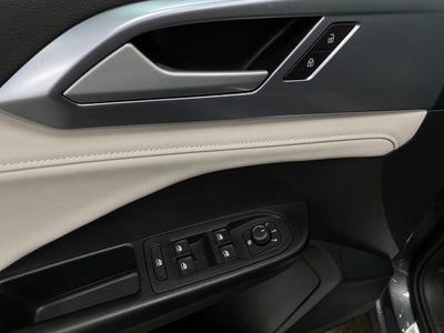 2026 Volkswagen Taos SE 4MOTION