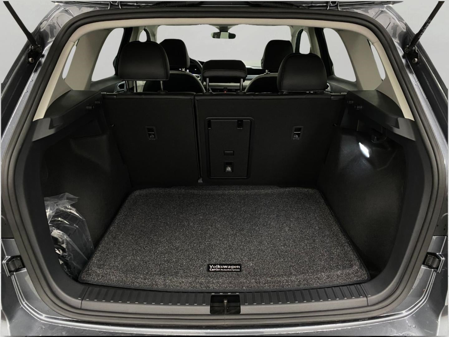 2026 Volkswagen Taos SE 4MOTION