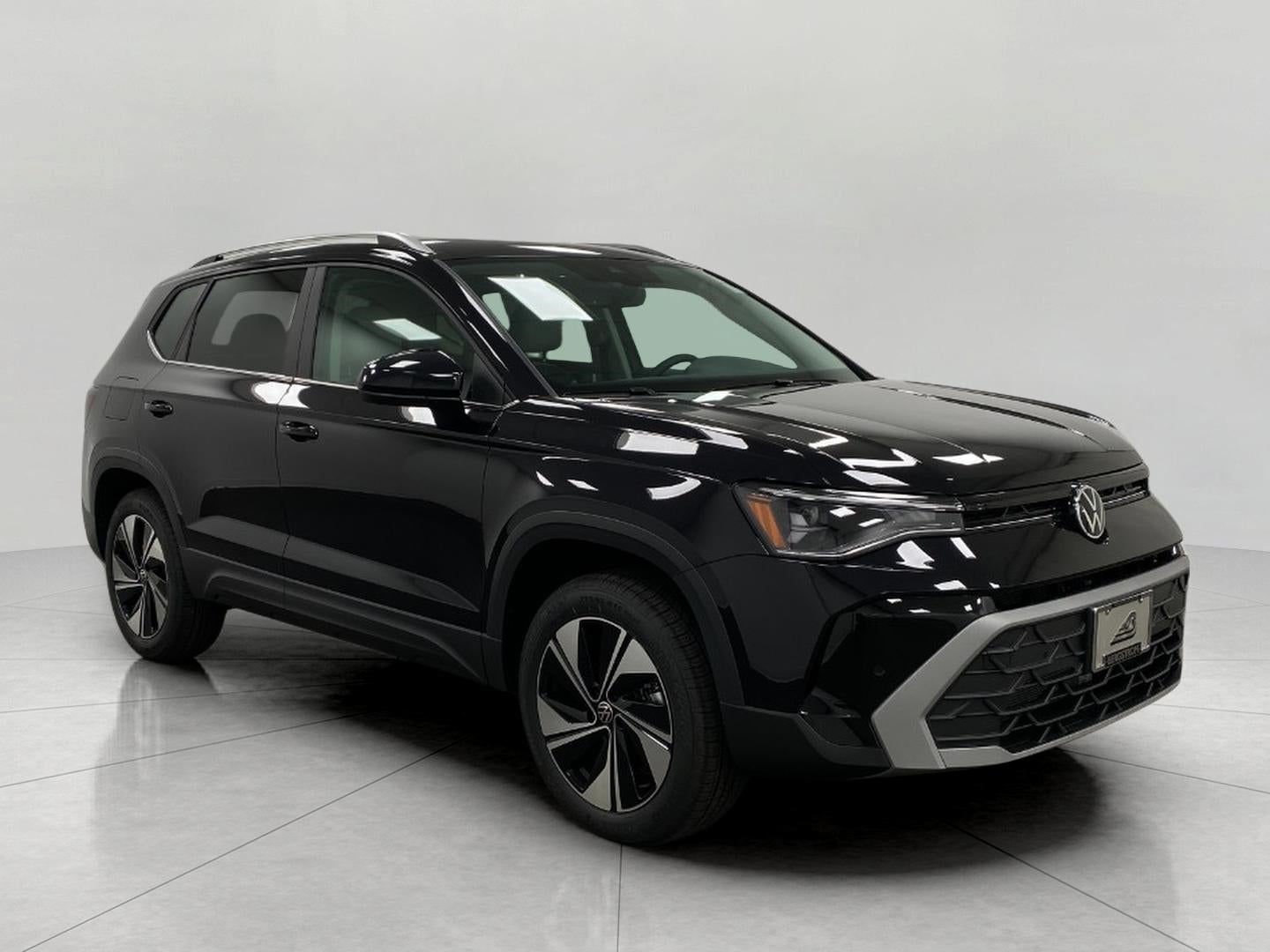 2026 Volkswagen Taos SE 4MOTION
