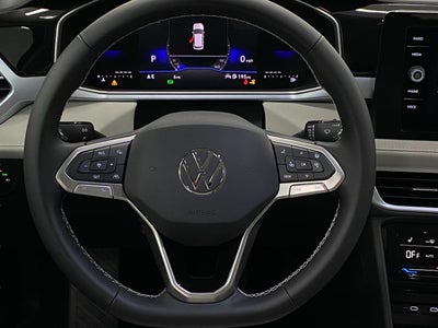 2026 Volkswagen Taos SE 4MOTION