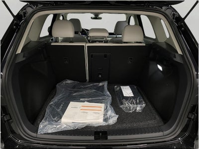 2026 Volkswagen Taos SE 4MOTION