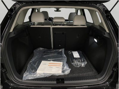 2026 Volkswagen Taos SE 4MOTION