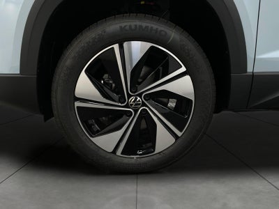 2027 Volkswagen Taos SE 4MOTION