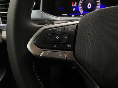 2027 Volkswagen Taos SE 4MOTION