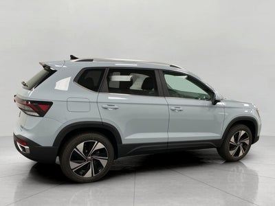 2027 Volkswagen Taos SE 4MOTION