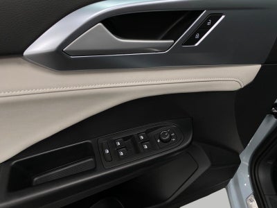 2027 Volkswagen Taos SE 4MOTION