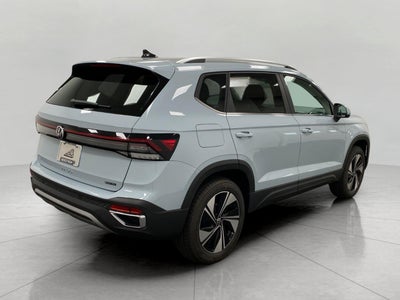 2027 Volkswagen Taos SE 4MOTION
