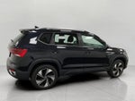 2024 Volkswagen Taos SE 4MOTION