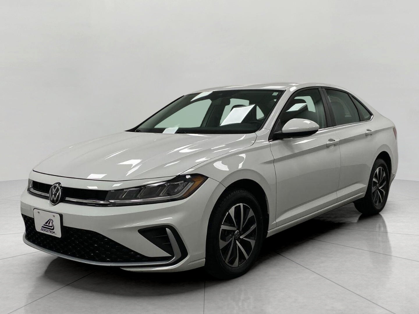 2025 Volkswagen Jetta S Auto