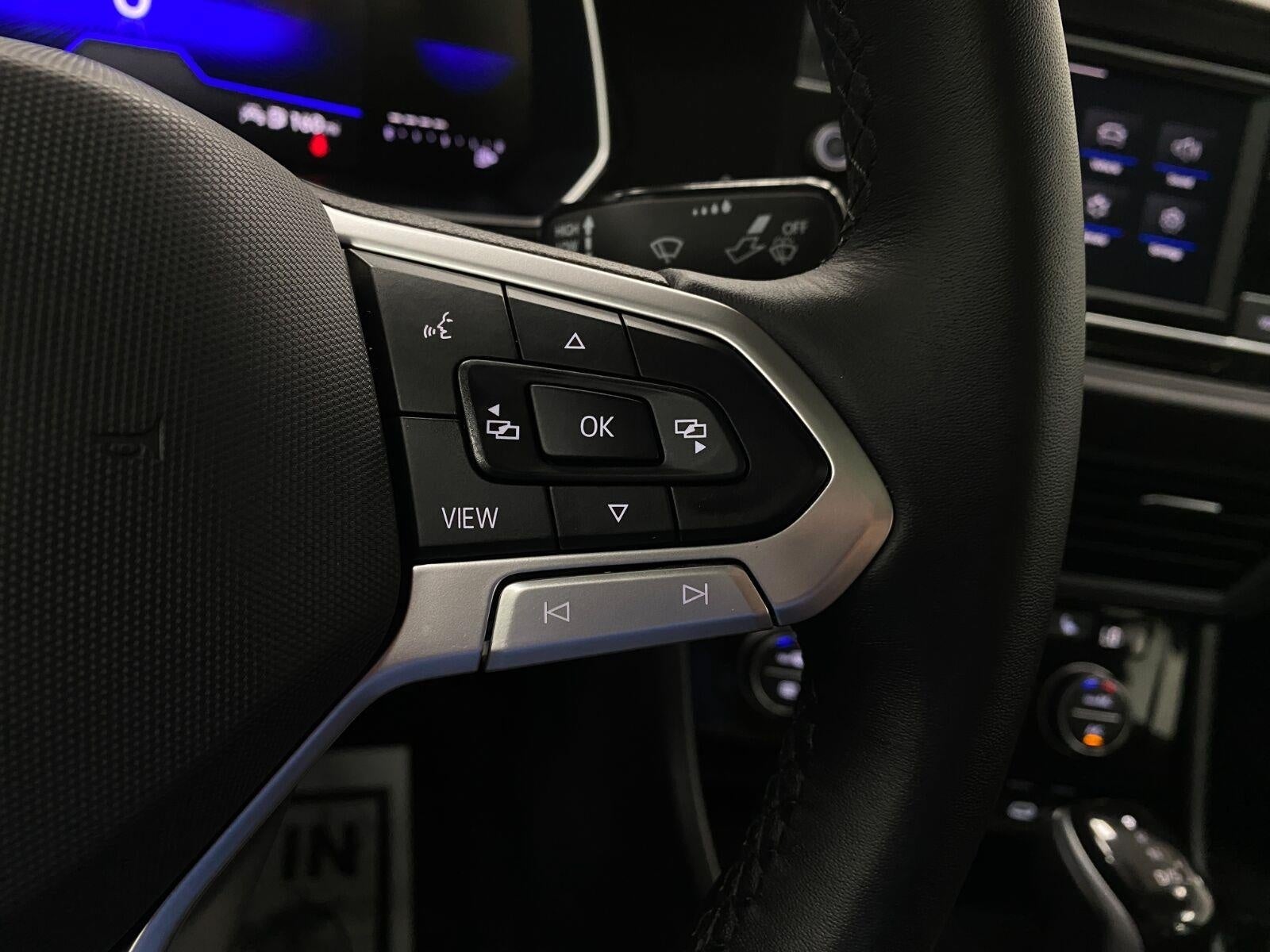 2024 Volkswagen Jetta SE Auto