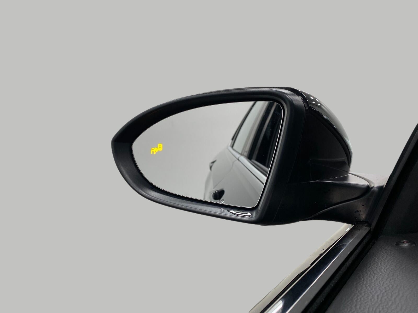 2024 Volkswagen Jetta SE Auto