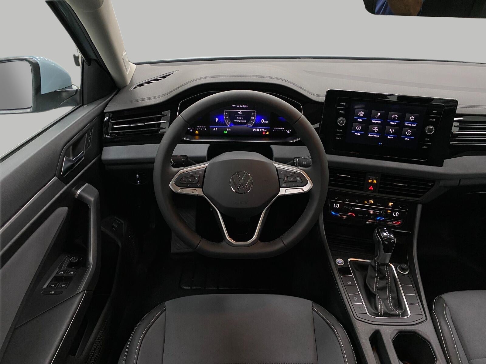 2026 Volkswagen Jetta SE Auto
