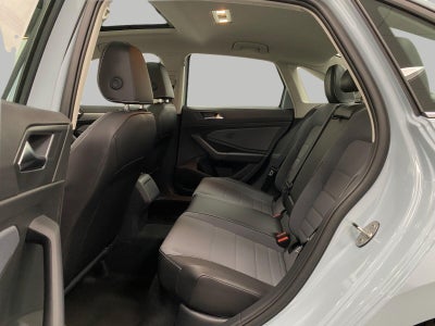 2026 Volkswagen Jetta SE Auto
