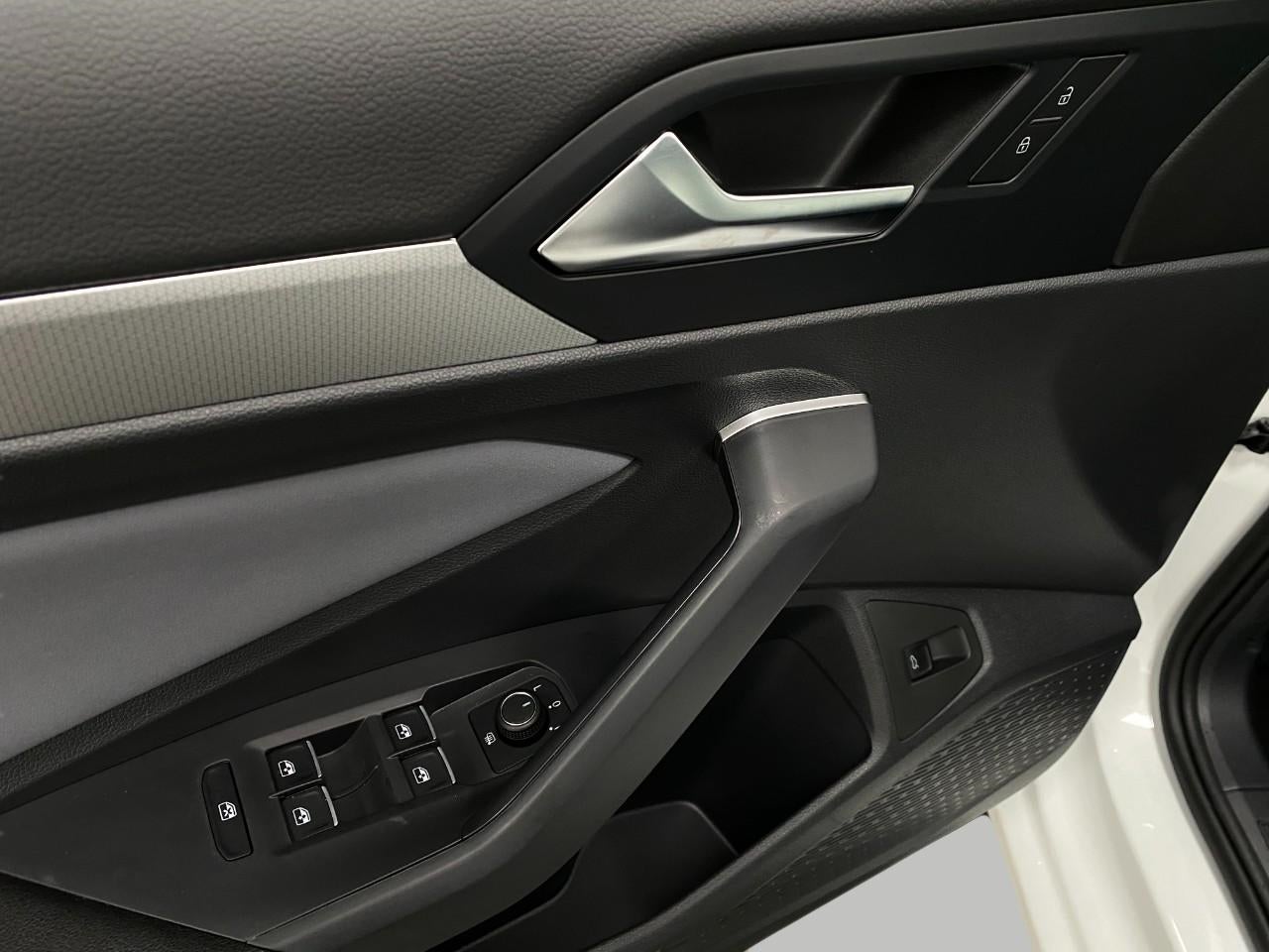 2026 Volkswagen Jetta SE Auto