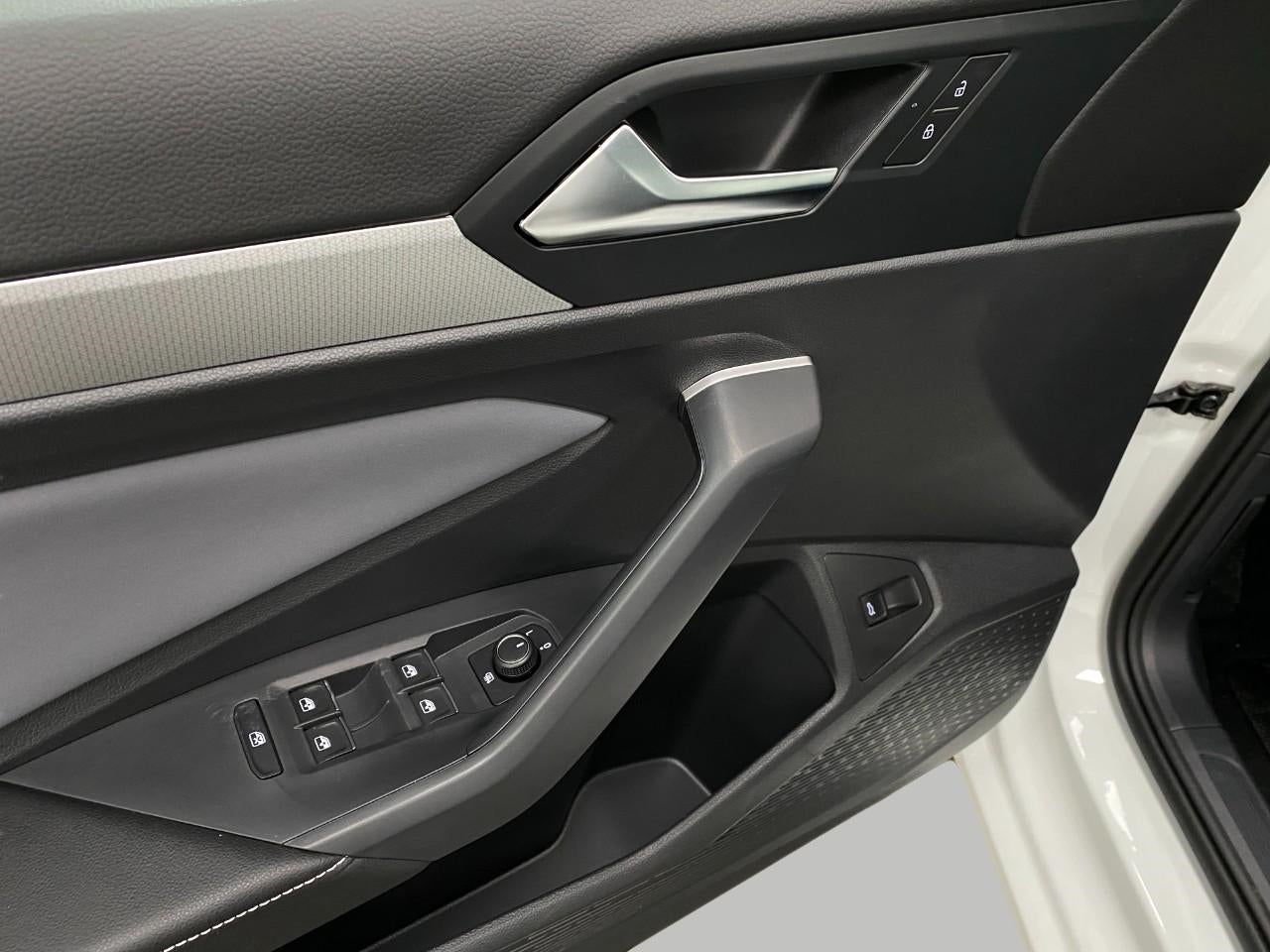 2026 Volkswagen Jetta SE Auto