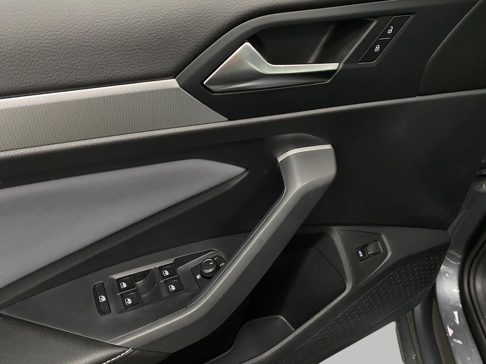 2026 Volkswagen Jetta SE Auto