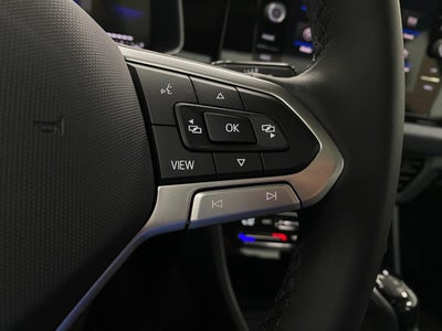 2025 Volkswagen Jetta SE Auto