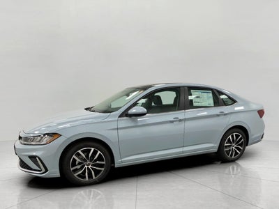 2025 Volkswagen Jetta SE Auto