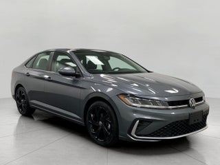 2025 Volkswagen Jetta SE Auto