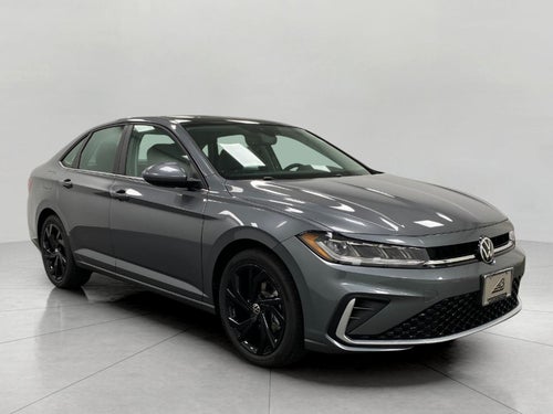 2025 Volkswagen Jetta SE Auto