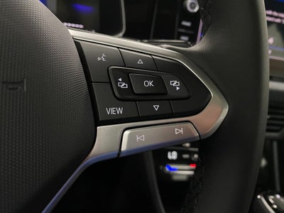 2025 Volkswagen Jetta SE Auto