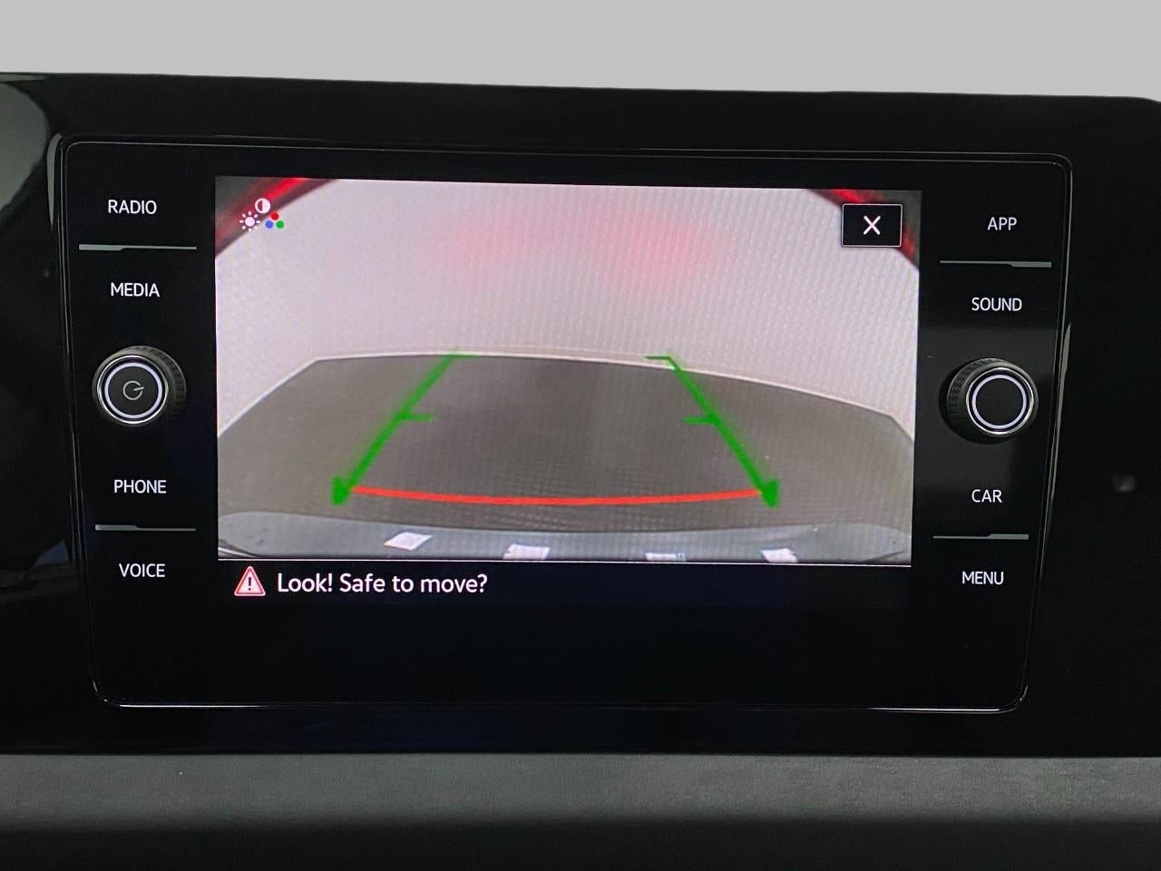 2025 Volkswagen Jetta SE Auto